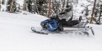 WebLarge_JPG-2022-Snow-550INDY-LXT-Blue-Riding_ (3)